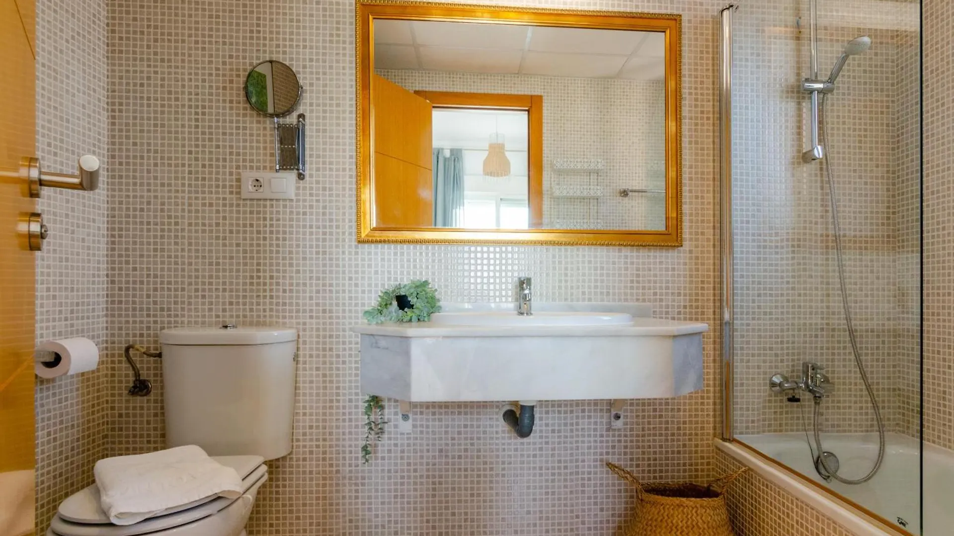 Lägenhet Wintowinrentals Perfect Location And Sea View Rincón de la Victoria