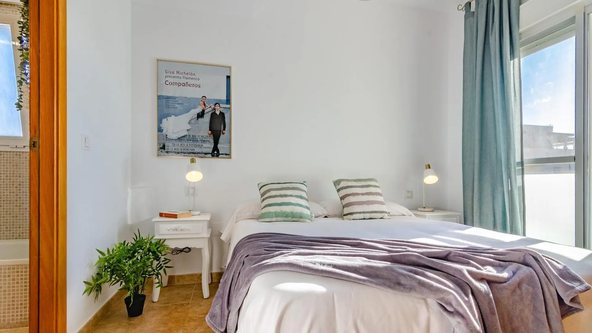 Wintowinrentals Perfect Location And Sea View Rincón de la Victoria Lägenhet